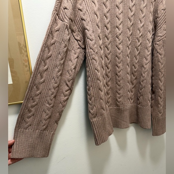 Cable Knit Crewneck Sweater - Picture 3 of 5